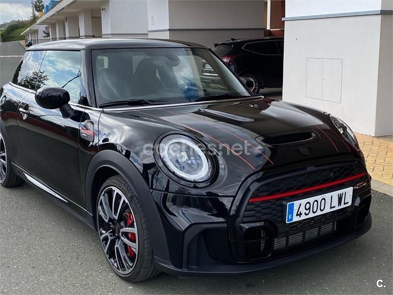 Usado Mini John Cooper Works 231 CV (169 kW) 2022 Negro Utilitario