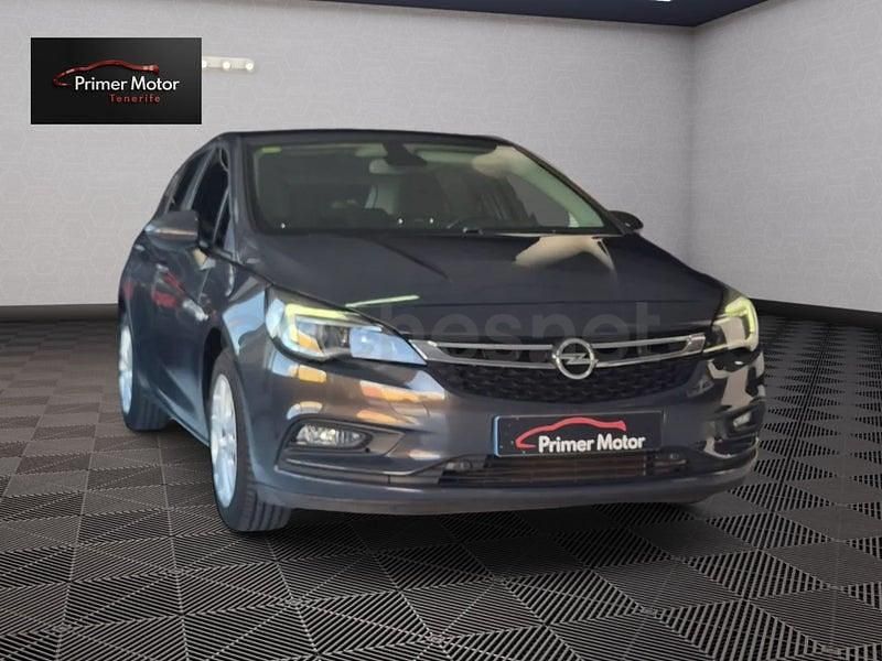 Usado Opel Astra Selective 125 HP (91 kW) 2015 Cinzento Sedan