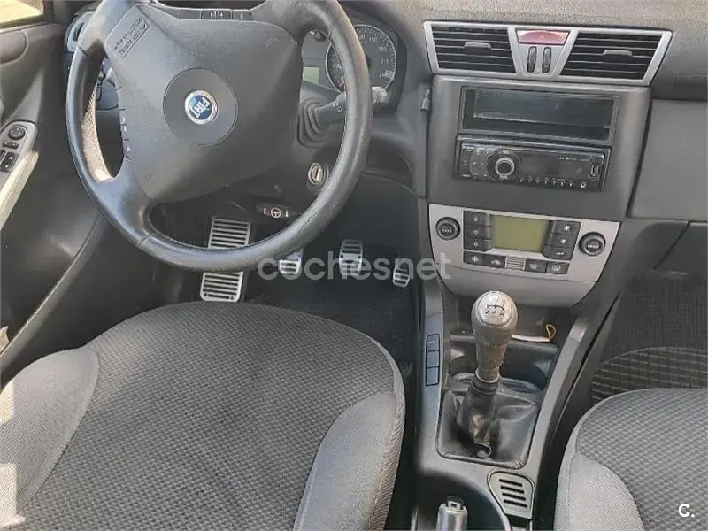 Usado Fiat Stilo Racing 120 CV (88 kW) 2006 Negro Berlina