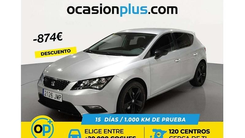 Usado Seat Leon Style 110 CV (80 kW) 2016 Plateado Utilitario