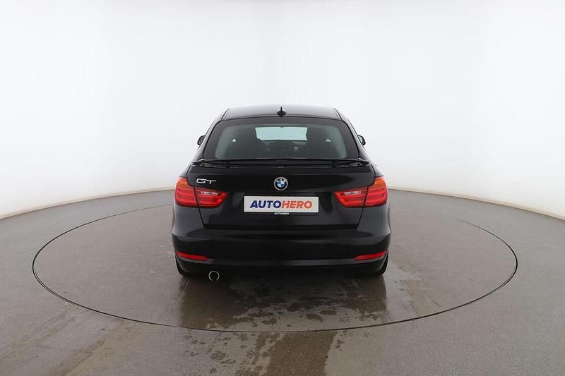 Usado BMW 318 Gran Turismo Sport Line 150 CV (110 kW) 2016 Negro Utilitario