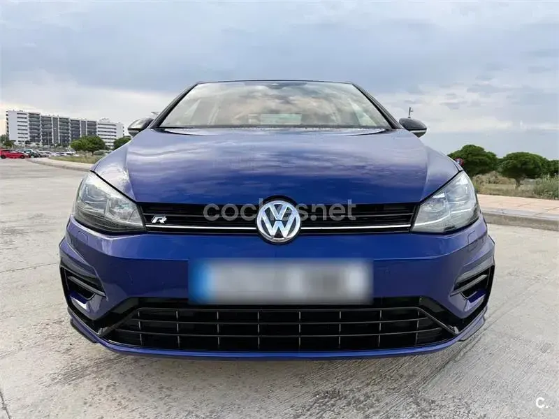 Usado VW Golf VII R 300 CV (220 kW) 2019 Azul Berlina