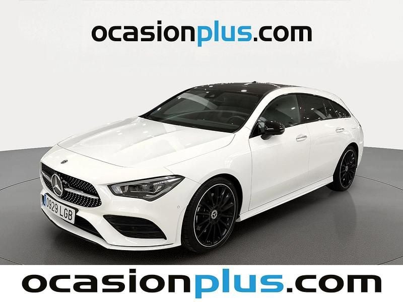 Usado Mercedes CLA200 AMG 163 CV (119 kW) 2020 Blanco Monovolumen