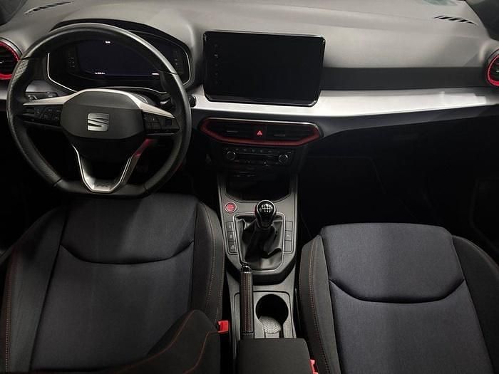 Usado Seat Ibiza FR 110 CV (80 kW) 2021 Blanco Utilitario