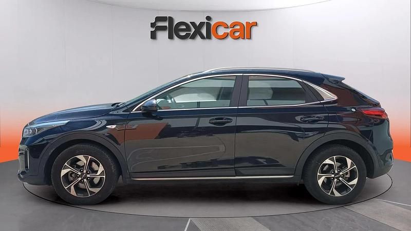 Usado Kia XCeed 101 HP (74 kW) 2024 Preto SUV