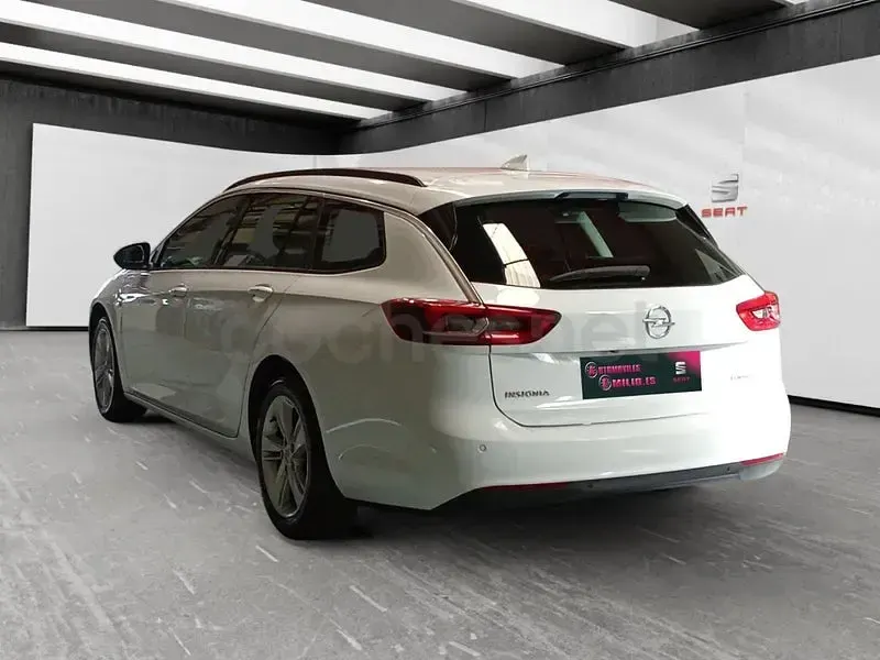 Usado Opel Insignia Excellence 136 CV (100 kW) 2018 Blanco Familiar