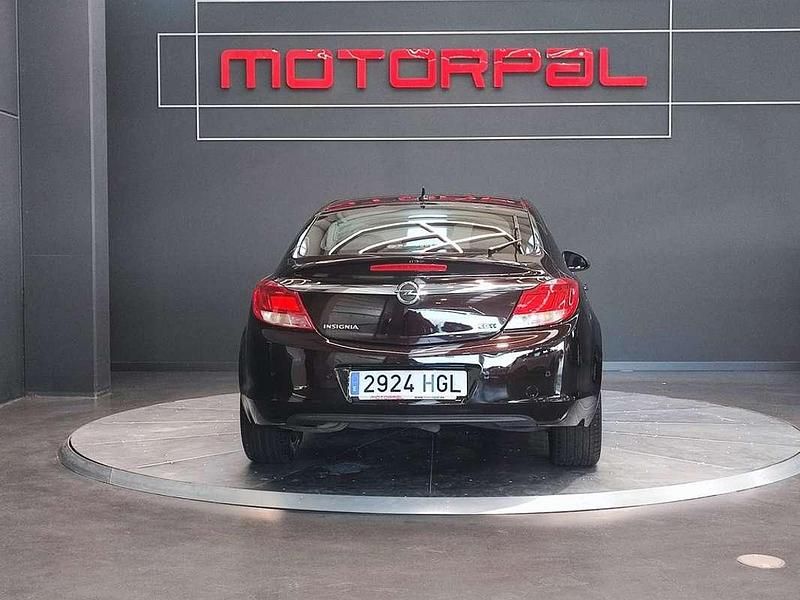 Usado Opel Insignia Excellence 131 CV (96 kW) 2012 Marrón Berlina