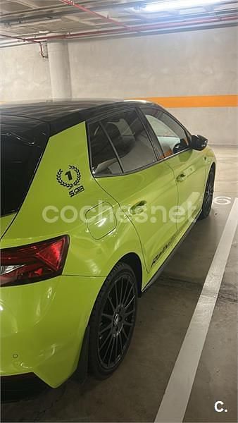 Usado Skoda Fabia 190 CV (139 kW) 2024 Verde Utilitario