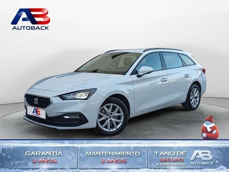 Usado Seat Leon ST Style 116 CV (85 kW) 2021 Blanco Familiar
