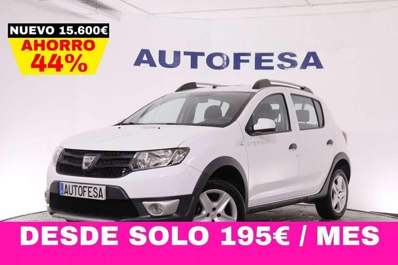 Usado Dacia Sandero Stepway 90 CV (66 kW) 2017 Blanco Berlina