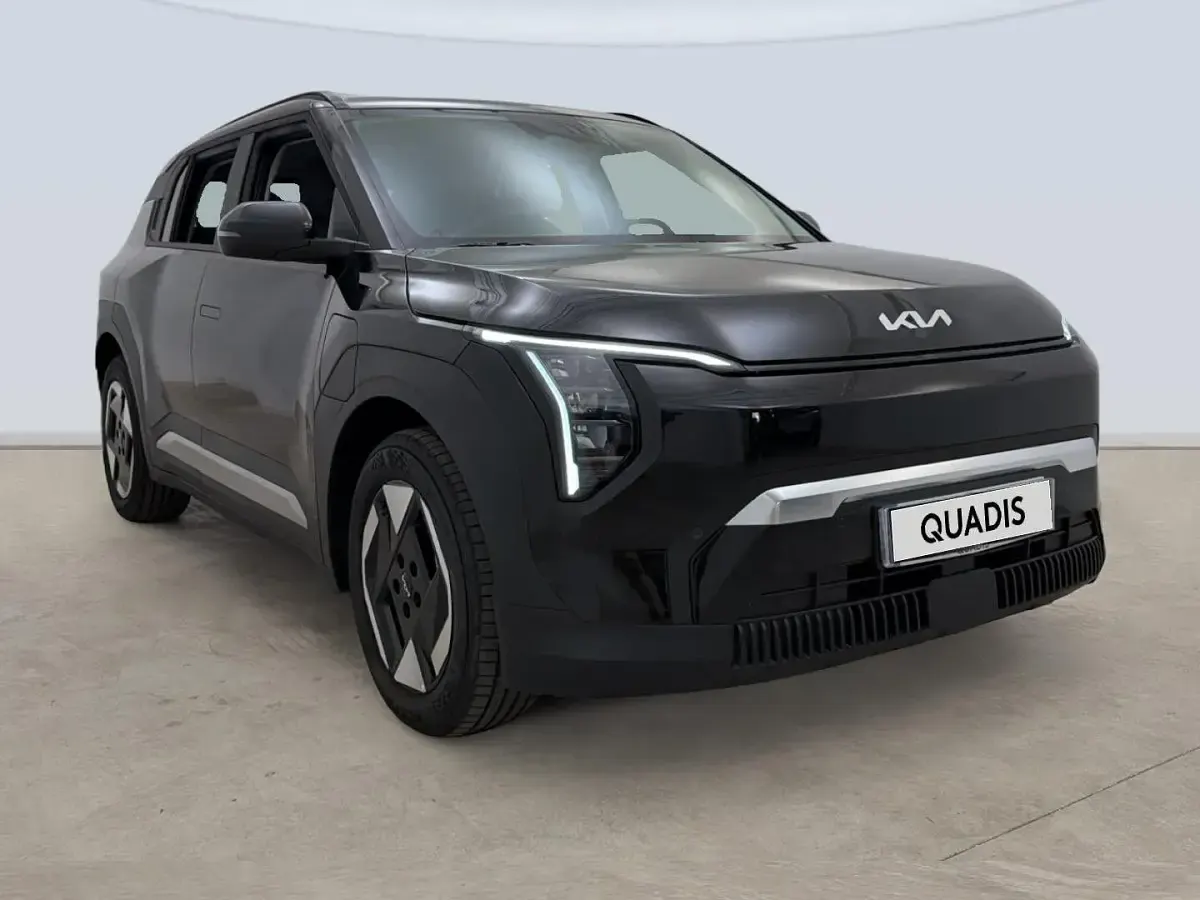 Usado Kia EV3 Earth 150 kW (204 CV) 2025 Negro SUV