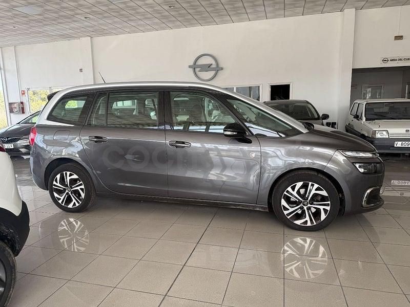 Usado Citroën C4 SpaceTourer PureTech 131 CV (96 kW) 2022 Gris / plata Monovolumen