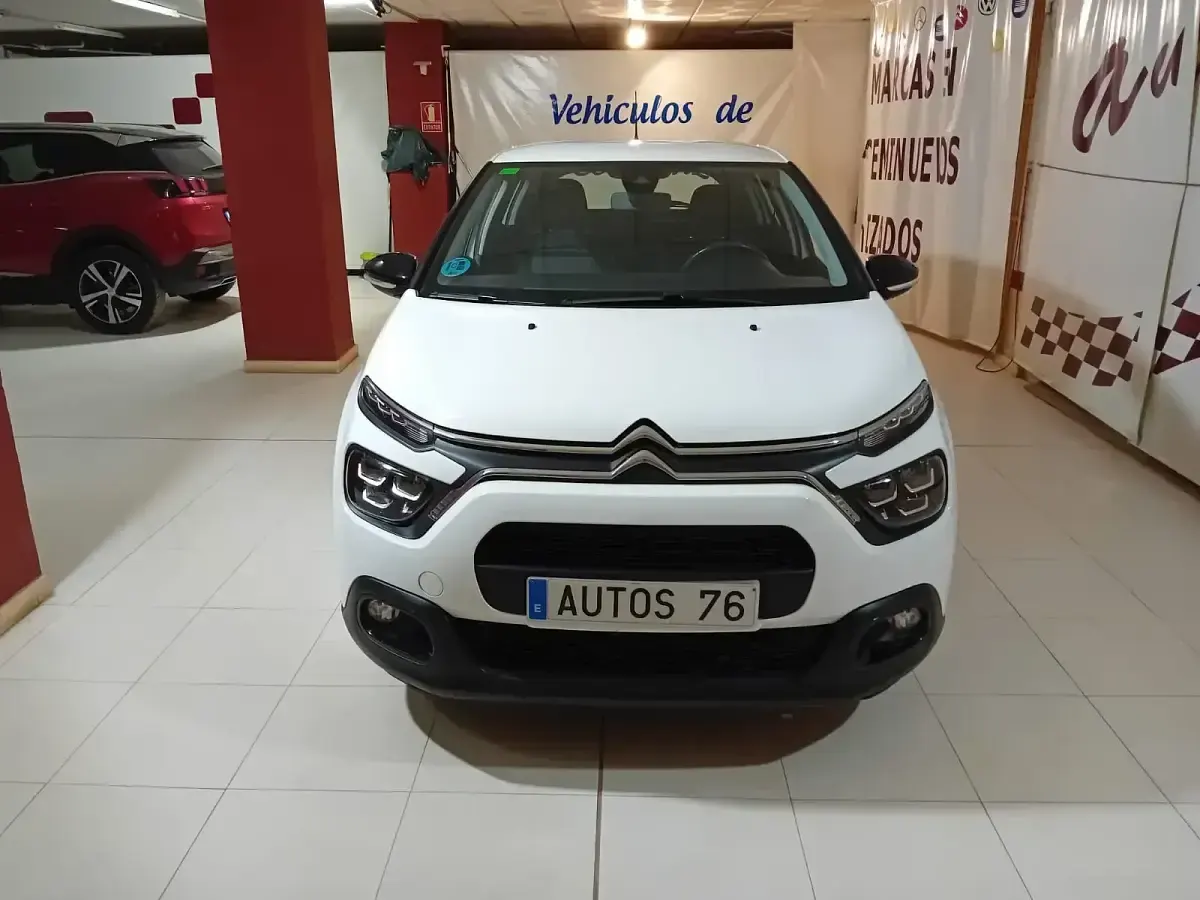 Usado Citroën C3 Feel 100 CV (73 kW) 2022 Blanco Utilitario