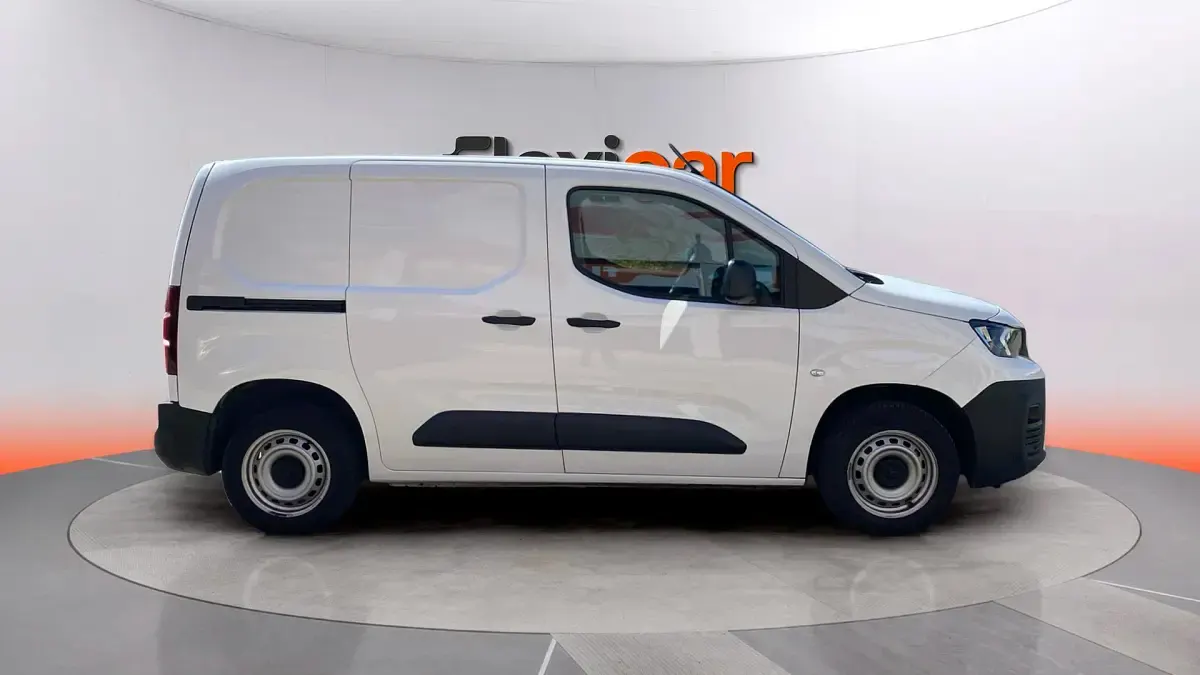 Usado Peugeot Partner 102 CV (75 kW) 2020 Blanco Monovolumen