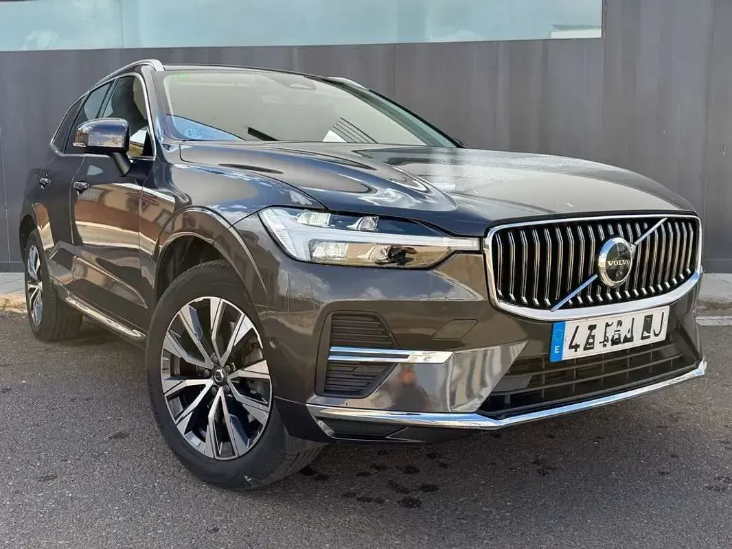 Usado Volvo XC60 Ultimate 197 CV (144 kW) 2022 Negro SUV