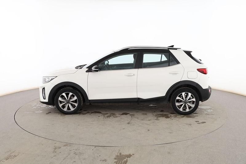 Begagnad Kia Stonic 101 HK (74 kW) 2021 Vit SUV