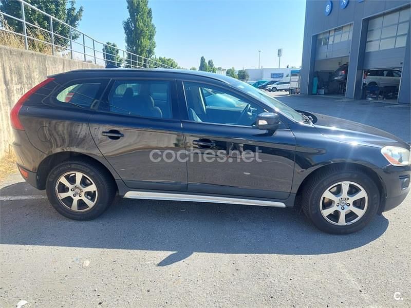 Negro Usado 2008 Volvo XC60 Kinetic SUV | 6950 € (Super precio) - Imagen 1/4