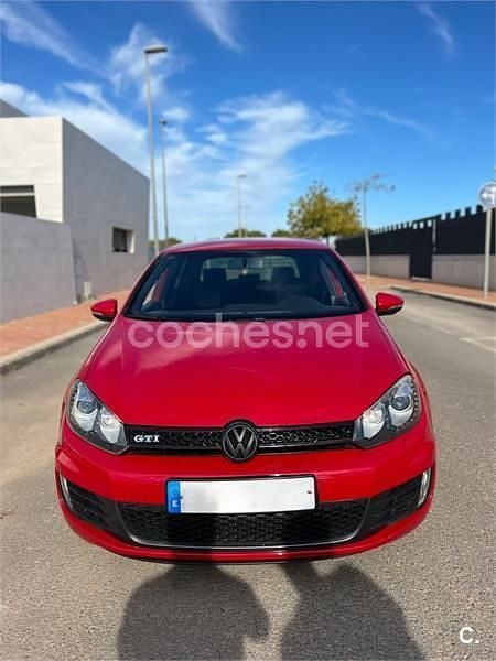 Rojo Usado 2009 VW Golf GTI Berlina | 10.500 € (Buen precio) - Imagen 1/4