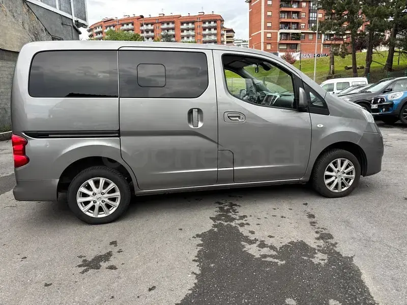 Usado Nissan Evalia 110 CV (80 kW) 2016 Gris / plata Monovolumen