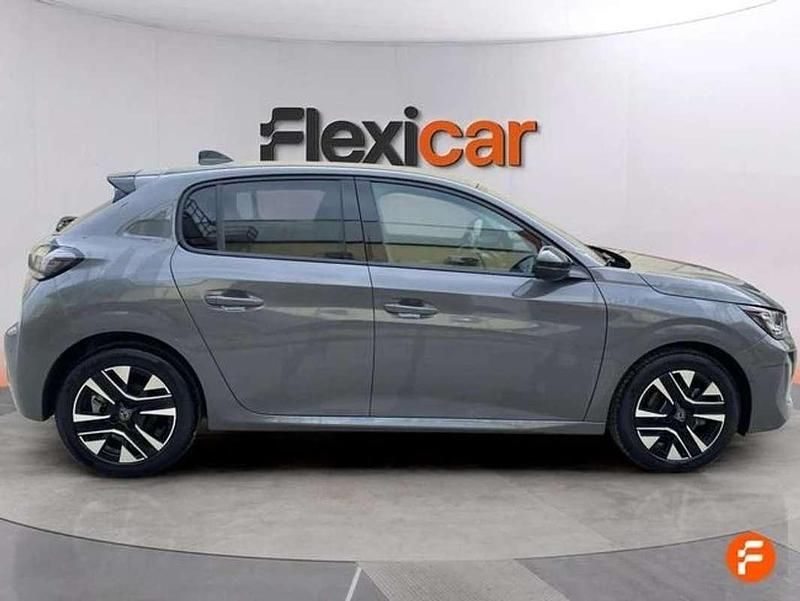 Usado Peugeot 208 Allure 101 CV (74 kW) 2025 Gris Utilitario