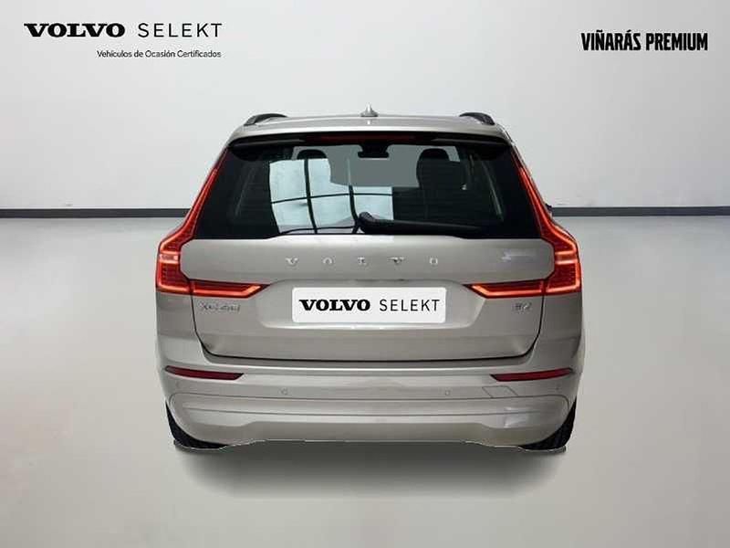 Usado Volvo XC60 Core 197 CV (144 kW) 2023 Beige SUV