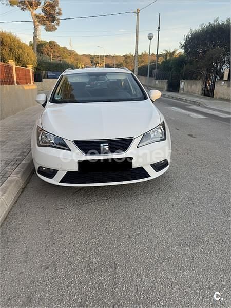 Usado Seat Ibiza ST CONNECT 90 CV (66 kW) 2016 Blanco Familiar