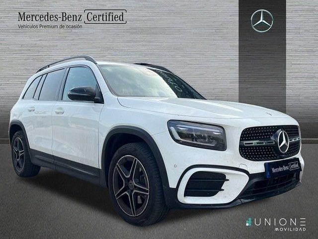 Usado Mercedes GLB200 150 CV (110 kW) 2025 Blanco polar SUV