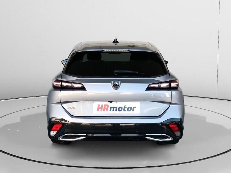 Usado Peugeot 308 Allure 131 CV (96 kW) 2023 Gris Familiar