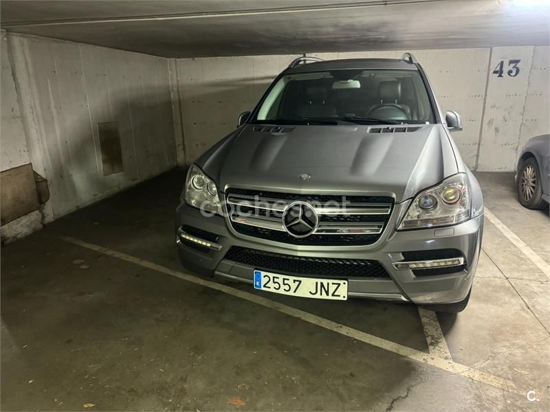 Gris / plata Usado 2011 Mercedes GL350 SUV | 24.000 € - Imagen 1/4