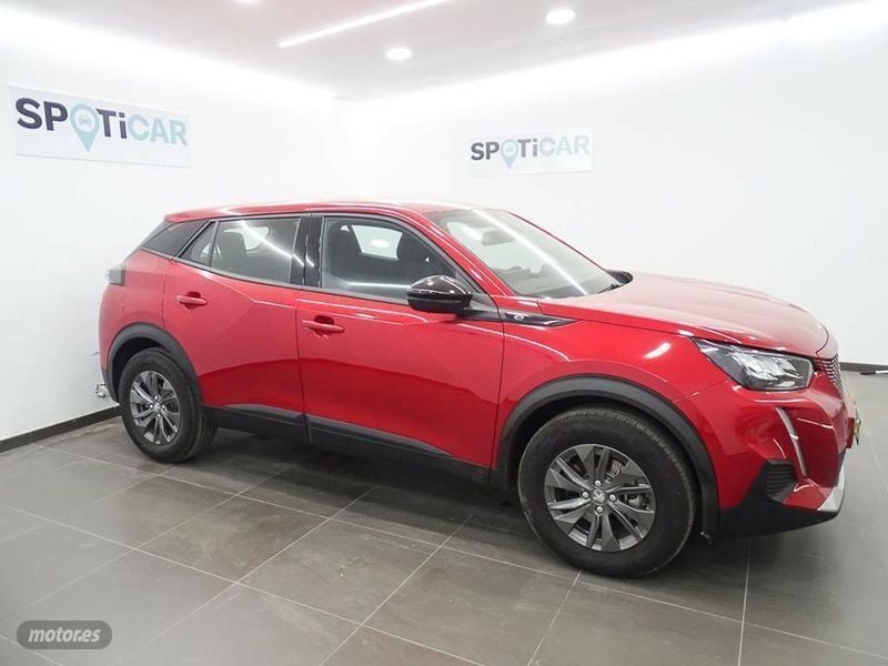 Usado Peugeot e-2008 Active 100 kW (136 CV) 2022 Rojo SUV
