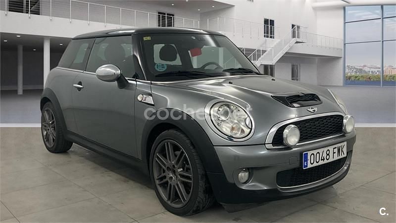 Usado Mini Cooper S 175 CV (128 kW) 2007 Gris / plata Utilitario