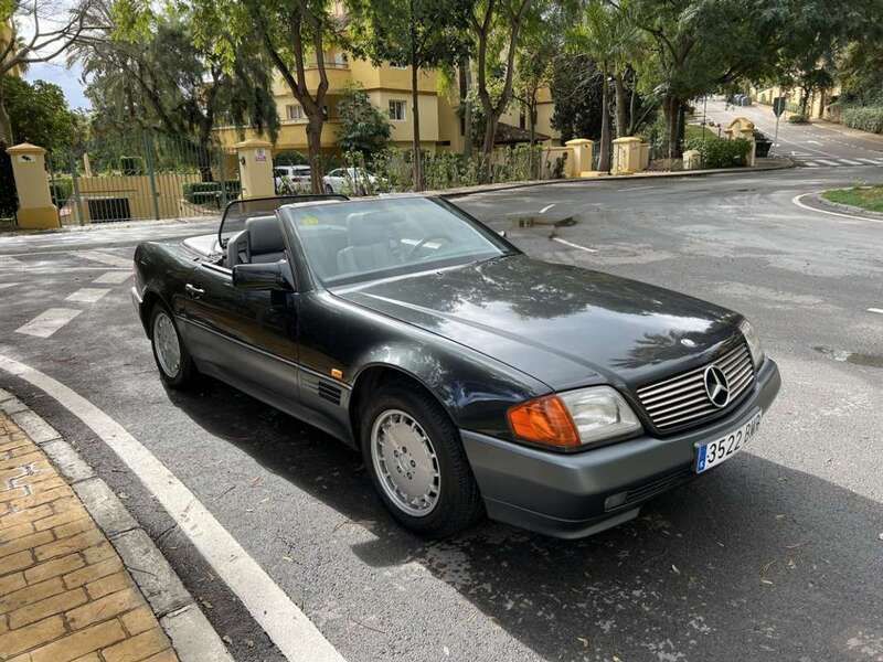 Usado Mercedes SL500 326 CV (239 kW) 1991 Gris Coupe