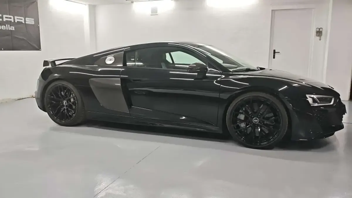 Usado Audi R8 Coupé 610 CV (448 kW) 2016 Negro Coupe