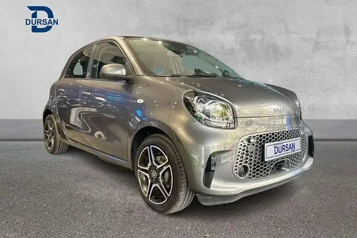 Usado Smart ForFour Electric Drive 60 kW (82 CV) 2021 Gris Utilitario