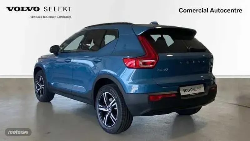Nuevo Volvo XC40 Plus 2025 Azul SUV