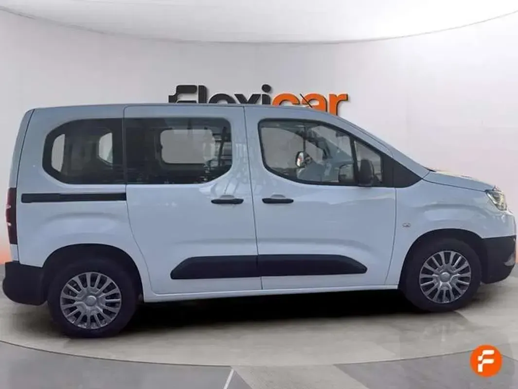 Usado Toyota Proace City City 102 CV (75 kW) 2021 Blanco Monovolumen