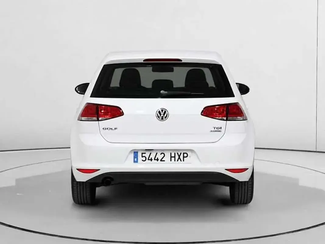 Usado VW Golf VII Edition 105 CV (77 kW) 2014 Blanco Utilitario