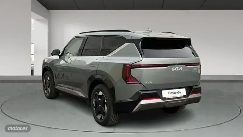 Usado Kia EV5 Earth 160 kW (218 CV) 2026 Verde SUV