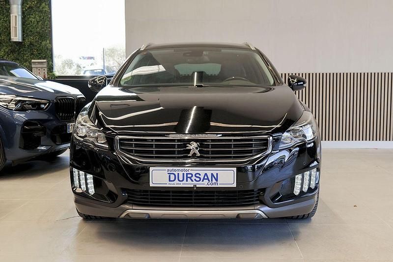 Usado Peugeot 508 RXH 181 CV (133 kW) 2017 Negro Familiar
