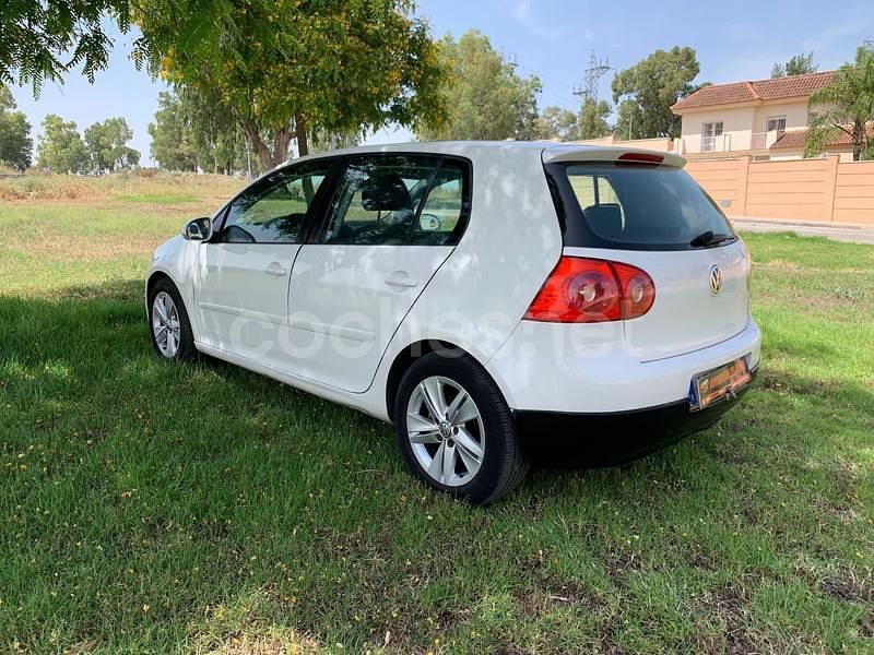 Usado VW Golf IV Sportline 105 CV (77 kW) 2006 Blanco Berlina