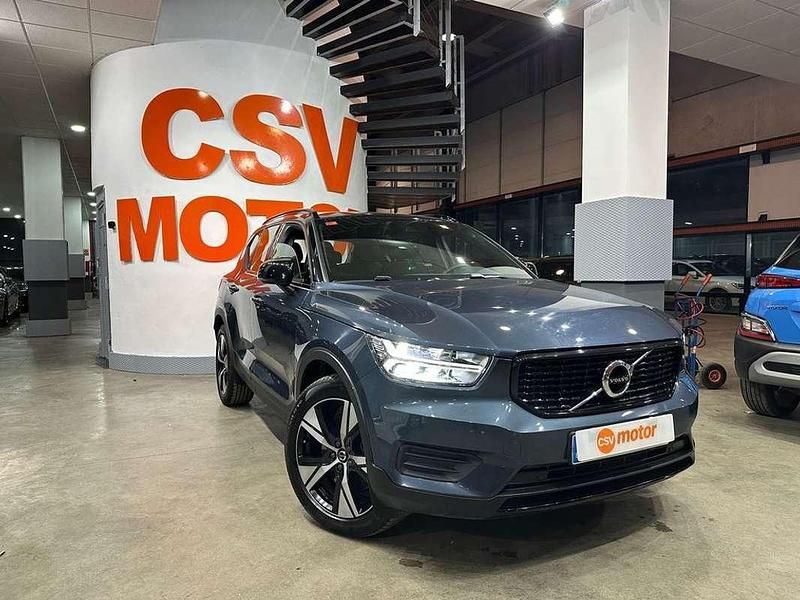 Usado Volvo XC40 R-Design 211 CV (155 kW) 2021 Azul SUV