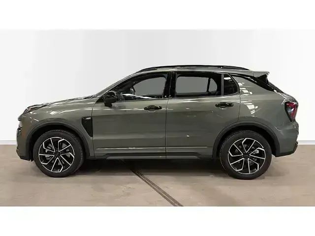 Usado Lynk & Co 01 276 CV (202 kW) 2026 Verde SUV