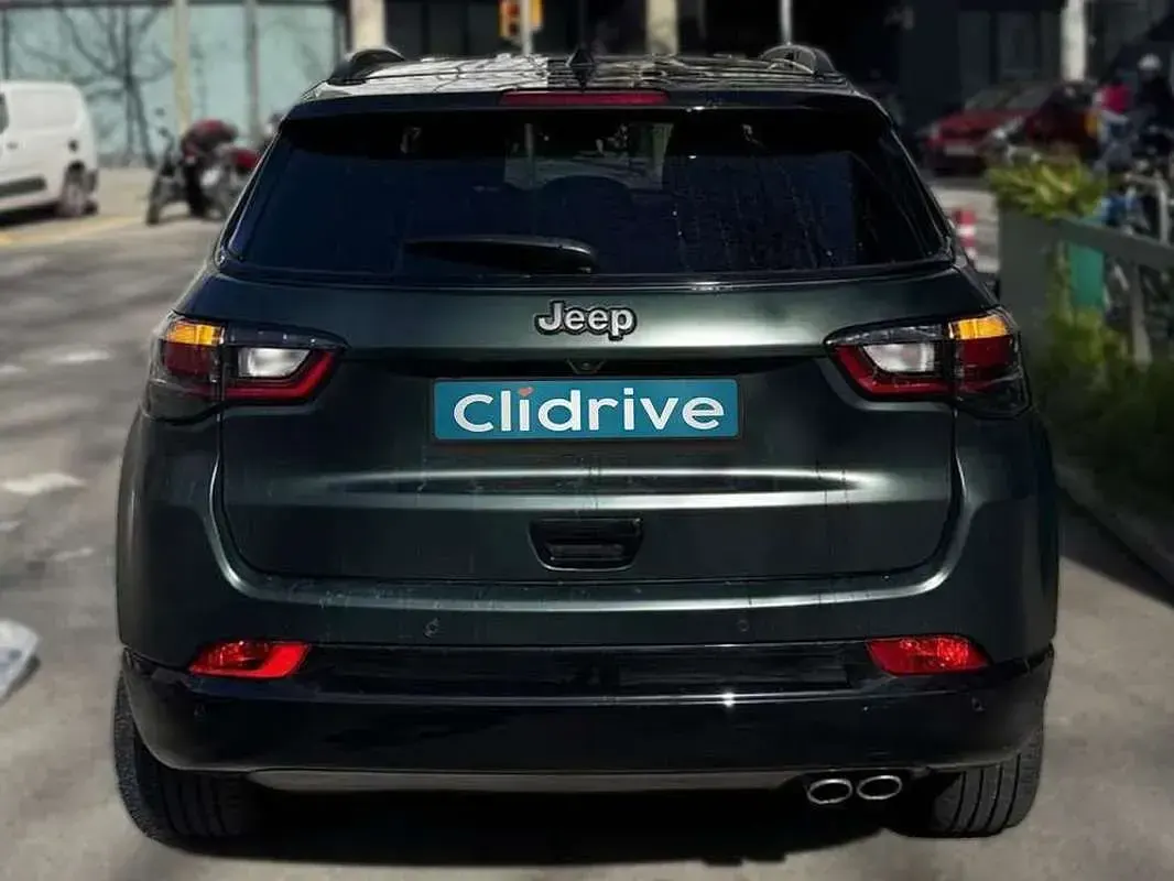 Usado Jeep Compass Limited 150 CV (110 kW) 2022 Verde SUV