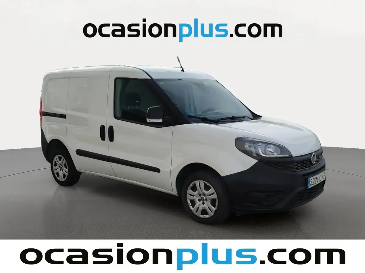 Usado Fiat Doblò 95 CV (69 kW) 2021 Blanco Monovolumen