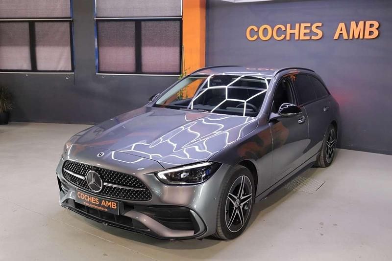 Usado Mercedes C300e 313 CV (230 kW) 2023 Gris / plata Familiar