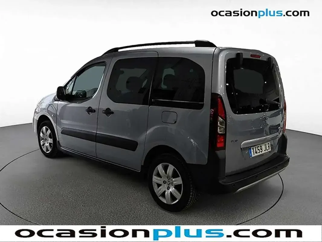 Usado Peugeot TePee Outdoor 99 CV (72 kW) 2016 Gris Van