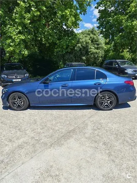 Usado Mercedes C220 200 CV (147 kW) 2023 Azul Berlina