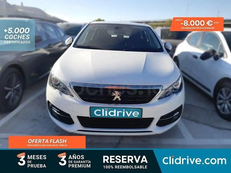 Usado Peugeot 308 SW Active 130 CV (95 kW) 2021 Blanco Familiar