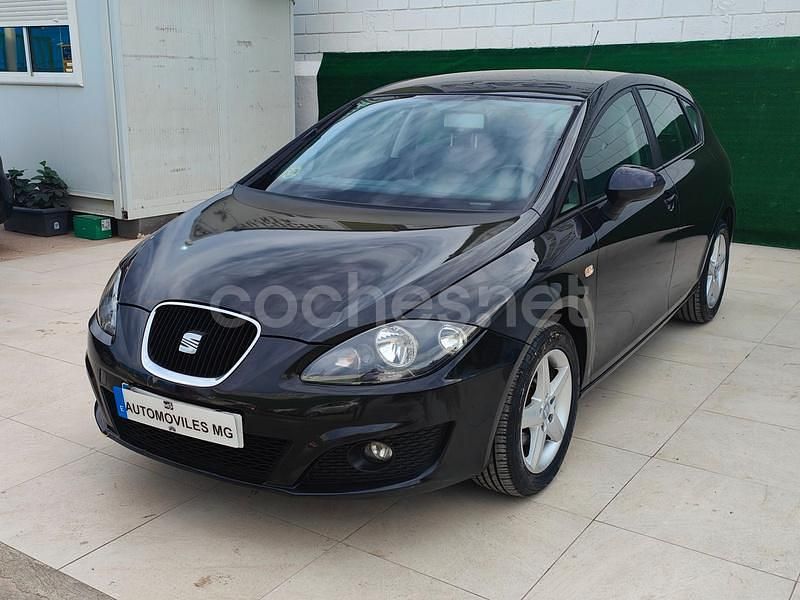 Negro Usado 2012 Seat Leon Copa Berlina | 6990 € (Precio justo) - Imagen 1/4