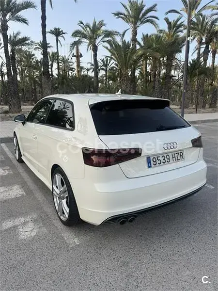 Usado Audi A3 S-Line 150 CV (110 kW) 2014 Blanco Berlina